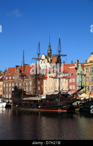Pirate nave da crociera al fiume Motlawa, Gdansk, Polonia Foto Stock