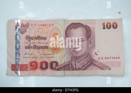 Thailandia 100 un centinaio di Baht nota banca Foto Stock