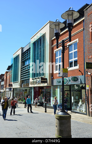 Daniel Department Store, Peascod Street, Windsor, Berkshire, Inghilterra, Regno Unito Foto Stock