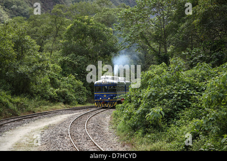 Il Perù Anden Valle di Urubamba Perù TRENO Ferrovia Foto Stock