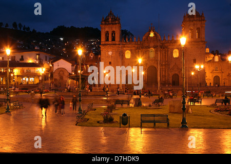 Perù Cusco Plaza de Armas cattedrale Foto Stock