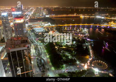 Miami Florida,Biscayne Boulevard,American Airlines Arena,Port Boulevard Bridge,vista aerea dall'alto,vista,dal Southeast Financial Center,ce Foto Stock