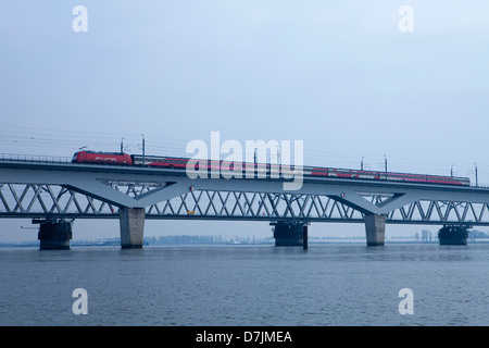 Ponte sul fiume 'Maas' a Dordrecht (Moerdijkbrug) Foto Stock