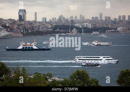 Bosphorus collega il Mar di Marmara con il mar nero Foto Stock