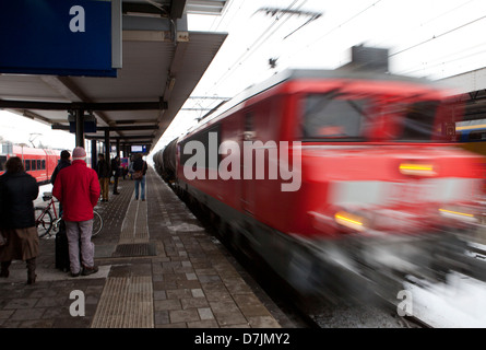 train station in winter times in The Netherlands Foto Stock