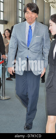 Hideki Matsui, 9 maggio 2013, Tokyo, Giappone : ex giocatore professionale di baseball Hideki Matsui lascia all'Aeroporto Internazionale Narita nella prefettura di Chiba, Giappone il 9 maggio 2013. (Foto di AFLO) Foto Stock