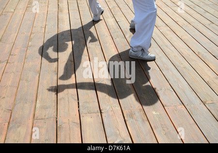 Berlino, Germania, ombre di Capoeira Foto Stock