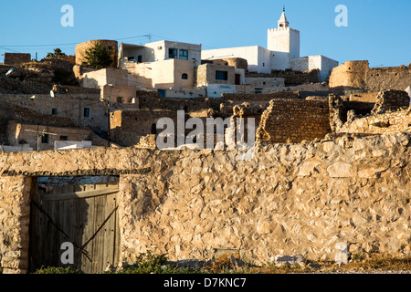 Villaggio di Tamezret vicino a matmata, Tunisia Foto Stock