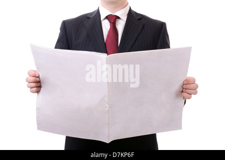 Imprenditore tenendo un vuoto di carta news isolato su bianco Foto Stock