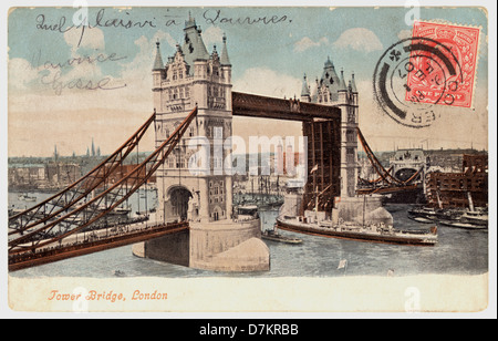 Cartolina edoardiana colorata del Tower Bridge sul Tamigi, Londra, inviata in Francia nel 1907, Foto Stock