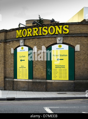 Un segno di Morrisons supermercato. Foto Stock