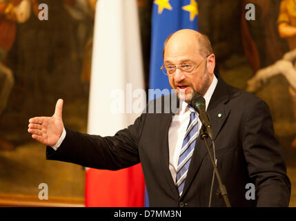 Premere il tasto Conferenza tra Enrico Letta, Primo Ministro italiano e presidente in carica del Parlamento europeo Martin Schulz Foto Stock