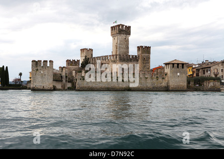 Castello degli Scaligeri, Sirmione sul Lago di Garda, Italia Foto Stock