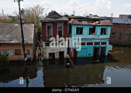 Vista delle gravi inondazioni e distruzione dopo il passaggio dell uragano Katrina Settembre 6, 2005 a New Orleans, LA. Foto Stock