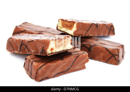 Barre di cioccolato isolato su sfondo bianco. Foto Stock