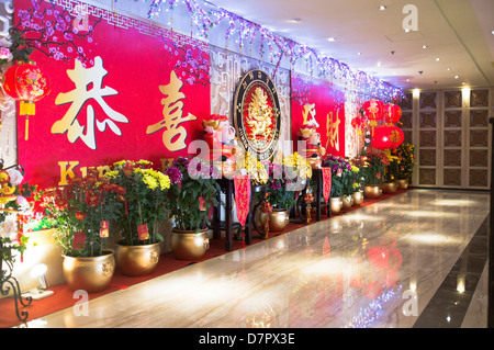 dh Jumbo Floating Restaurant ABERDEEN HONG KONG fiori e decorazioni cinesi di Capodanno regno hk Foto Stock