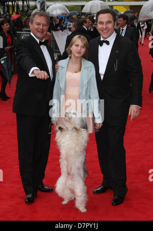 HUGH BONNEVILLE nellâ TIGER LIBERA DAVID WALLIAMS PUDSEY BRITISH ACADEMY AWARDS TELEVISIONE SOUTHBANK Londra Inghilterra REGNO UNITO 12 Maggio Foto Stock