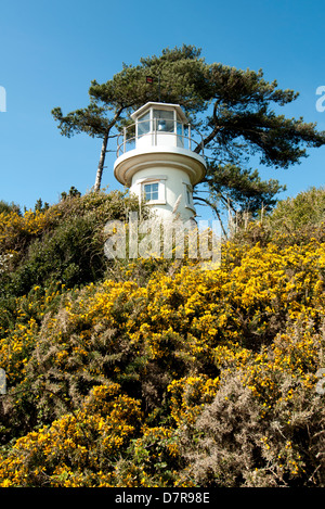 Faro sulla nuova foresta costa a Lepe Foto Stock
