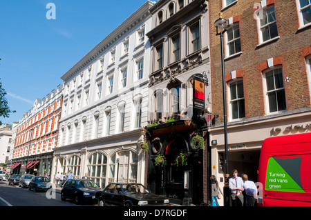 Il Sun pub su Long Acre Street, Covent Garden di Londra, Regno Unito Foto Stock