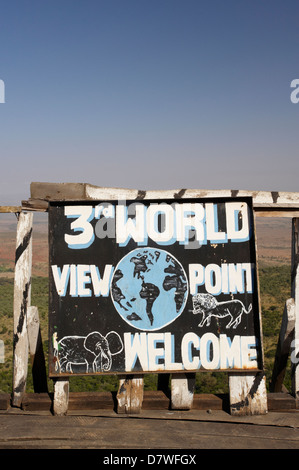 Terzo Mondo Viewpoint' segno, Mount Longonot National Park, Nakuru, Kenya Foto Stock