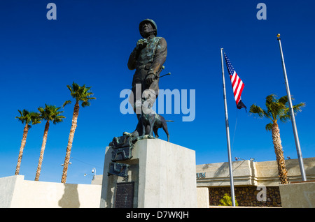 Statua del Generale Patton Generale Patton Memorial Museum, Indio, California USA Foto Stock