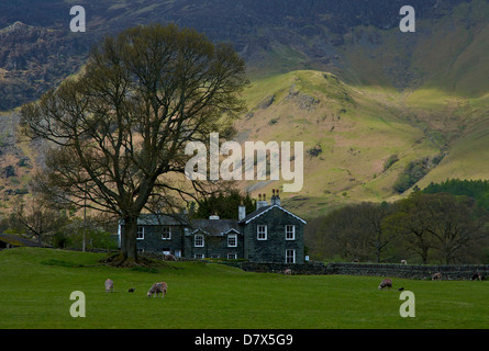 Casa a Borrowdale, Parco Nazionale del Distretto dei Laghi, Cumbria, England Regno Unito Foto Stock