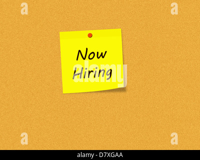 Ora Affitto sul bigliettino giallo sulla bacheca facendo un grande concetto Foto Stock