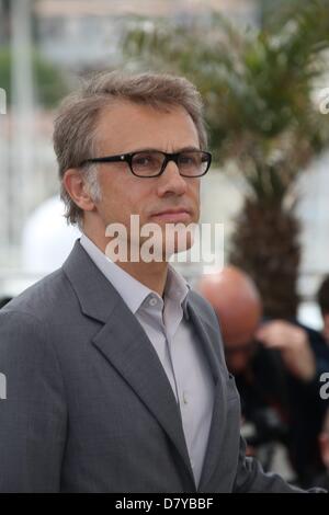 Cannes, Francia. 15 Maggio, 2013. Membro della Giuria, attore austriaco Christoph Waltz pone durante il photocall della giuria al sessantesimo annuale di Cannes Film Festival di Cannes, Francia, 15 maggio 2013. Il festival si svolge dal 15 al 26 maggio. Foto: Hubert Boesl Foto Stock