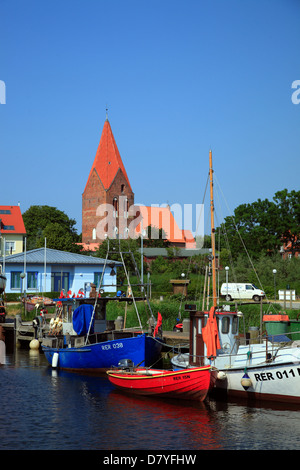 Barche da pesca a Rerik Harbour, mar baltico, Mecklenburg, Germania Foto Stock