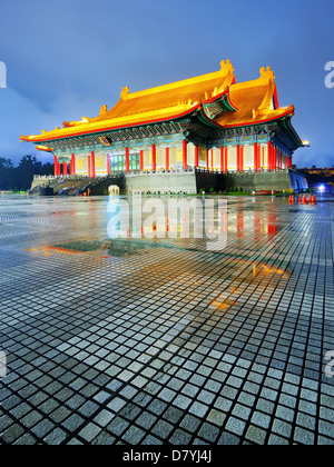 Teatro Nazionale di Taiwan in Piazza Libertà, Taipei, Taiwan. Foto Stock