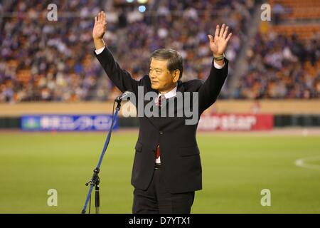 Saburo Kawabuchi, 15 maggio 2013 - Calcio : J.League ventesimo anniversario cerimonia nuziale prima 2013 J.League Yamazaki Nabisco Cup Group B match tra FC Tokyo - Albirex Niigata al National Stadium, Tokyo, Giappone. (Foto di AFLO SPORT) Foto Stock