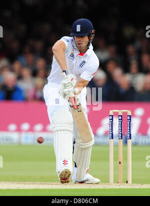 16.05.2013 Londra, Inghilterra. Alastair Cook durante il primo test tra Inghilterra e Nuova Zelanda dal Lords Cricket Ground. Foto Stock