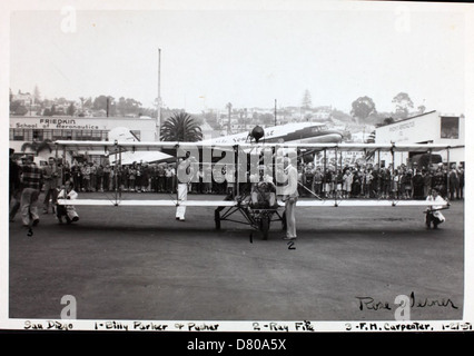 Fife 000045 EARLY BIRDS 1951 Foto Stock