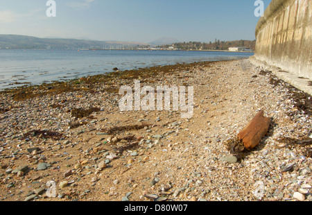 Spiaggia a Helensburgh sul Gareloch Foto Stock