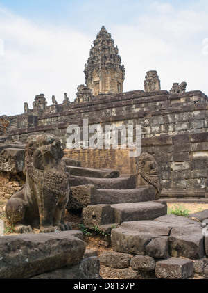 Bakong. Parco Archeologico di Angkor. Siem Reap. Cambogia Foto Stock