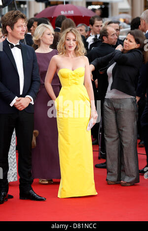 Cannes, Francia. Maggio 16, 2013. Ludivine Sagnier frequentando il "Jeune & Jolie' premiere e apertura al 66° Festival di Cannes. Maggio 16, 2013. Credito: DPA/Alamy Live News Foto Stock