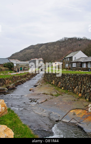 Boscastle,Cornwall,pittoresco porto protectyed,National Trust,popolare destinazione turistica,soggette a inondazioni in 2004 Foto Stock