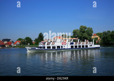 Nikolaiken (Mikolajki), nave turistica, masurian Lake District, Polonia Foto Stock