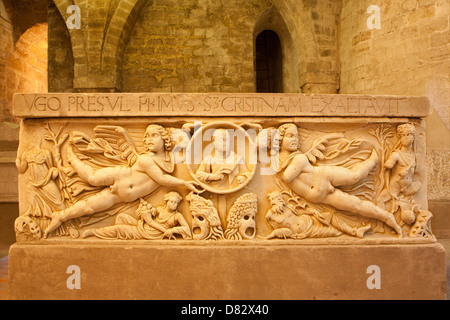 PALERMO - Aprile 8: sollievo da uno del medio evo tombe sotto la cattedrale il 8 aprile 2013 a Palermo, Italia. Foto Stock