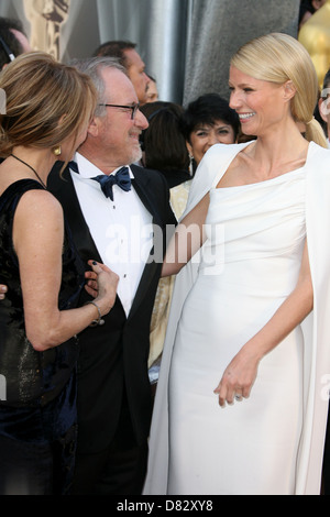 Kate Capshaw, Steven Spielberg e Gwyneth Paltrow annuale 84Academy Awards (Oscar) tenutosi presso il Teatro Kodak - Arrivi Los Foto Stock