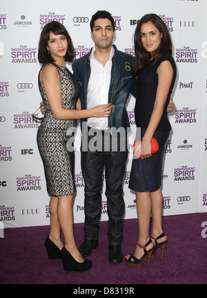 Nikohl Boosheri, Keon Mohajeri, Sarah Kazemy 27 indipendente annuale Spirit Awards a Santa Monica Beach - Arrivi Los Foto Stock