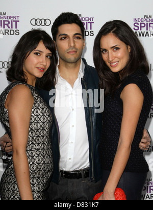 Nikohl Boosheri, Keon Mohajeri, Sarah Kazemy 27 indipendente annuale Spirit Awards a Santa Monica Beach - Arrivi Los Foto Stock