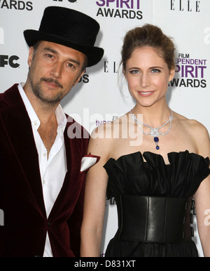 Carlos Leal, Fiona Hefti 27 indipendente annuale Spirit Awards a Santa Monica Beach - Gli arrivi di Los Angeles, California - Foto Stock