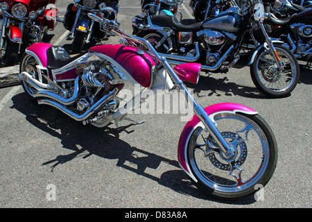 Una rosa Harley Davidson Chopper a Myrtle Beach Bike Week 2013, 14 maggio 2013 Foto Stock