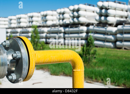 Bianco industriale bottles.Compressed butan gas naturale Foto Stock