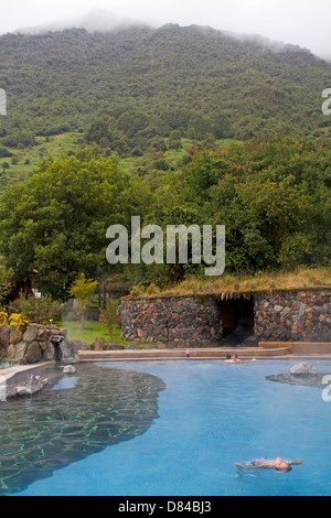 Piscina calda a Papallacta, Ecuador Foto Stock