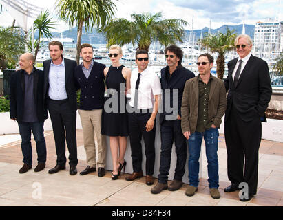 Cannes, Francia. Il 19 maggio 2013. Cast, compresi Justin Timberlake, Carey Mulligan, Garrett Hedlund, Oscar Isaac, Joel Cohen & Ethan Cohen al Festival del Cinema di Cannes 2013 assiste il Photocall per 'Inside Llewyn Davis'. Credito: James McCauley / Alamy Live News Foto Stock