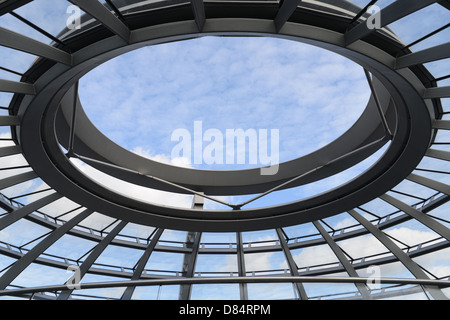 La cupola (cupola del Reichstag a Berlino, Germania. Foto Stock