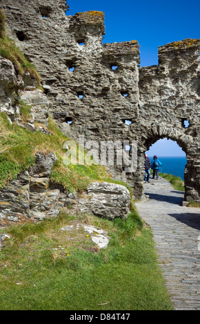 Tintagel Castle, spesso legata alla leggenda di Re Artù, nel North Cornwall, England, Regno Unito Foto Stock