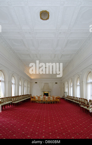 La grande sala conferenze, Grand Livadia Palace, maggiore Yalta, Crimea, Ucraina, Europa orientale Foto Stock